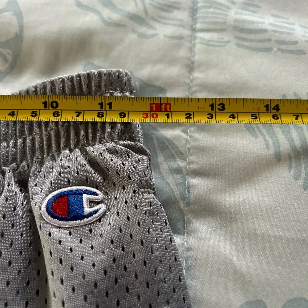 CHAMPION shorts, size L BUNDLE